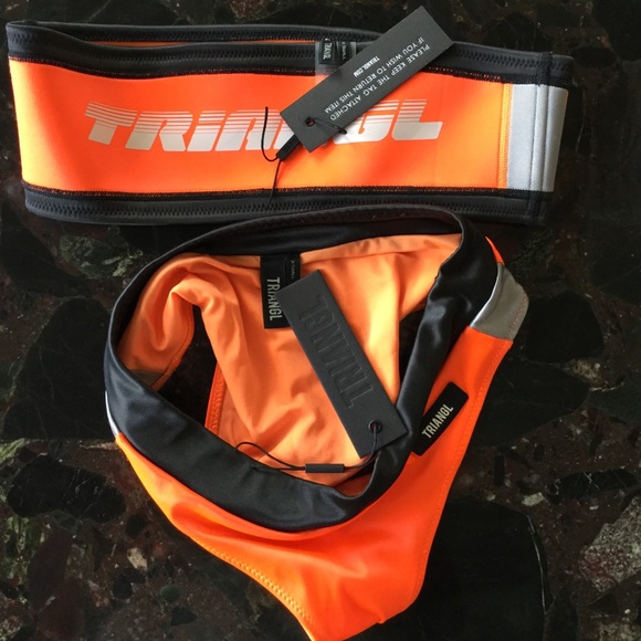 Bikini - Picture 2 of 5